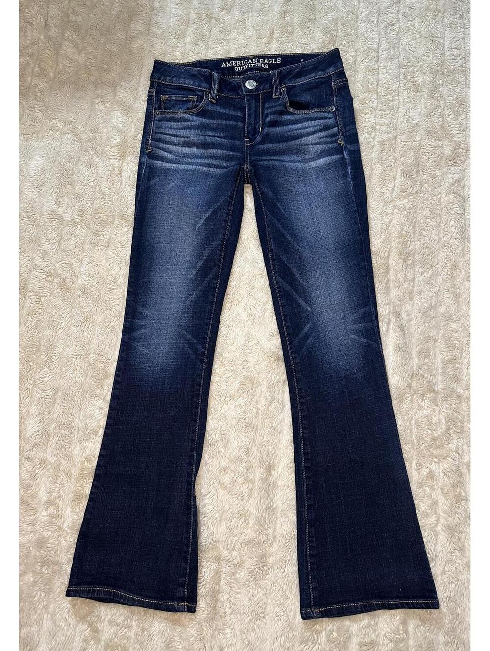 American Eagle Skinny Kick denim jeans Size 4 Short dark wash mini flare